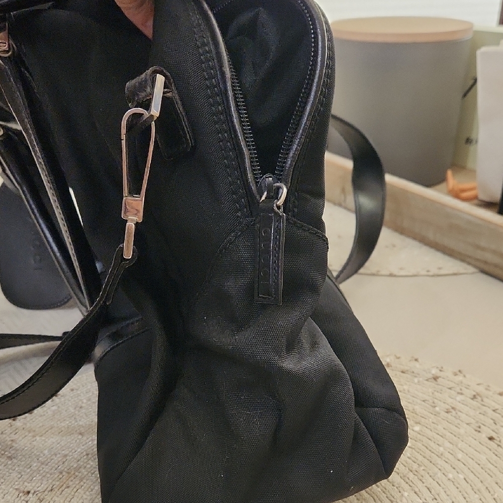 GUCCI Black Unisex Shoulder Strap Nylon Work Bag - Picture 5 of 17